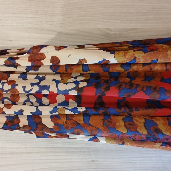 NWT Chelsie & Theodore Women's Maxi Dress Size Medium - Picture 7 of 9